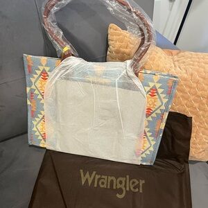 Wrangler Southwestern Pattern Tote in Blue, Tan, Red